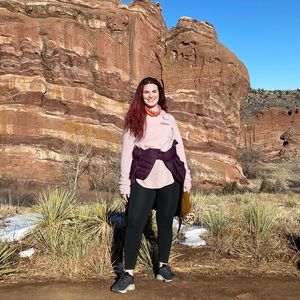 Meet your Posher, Emily